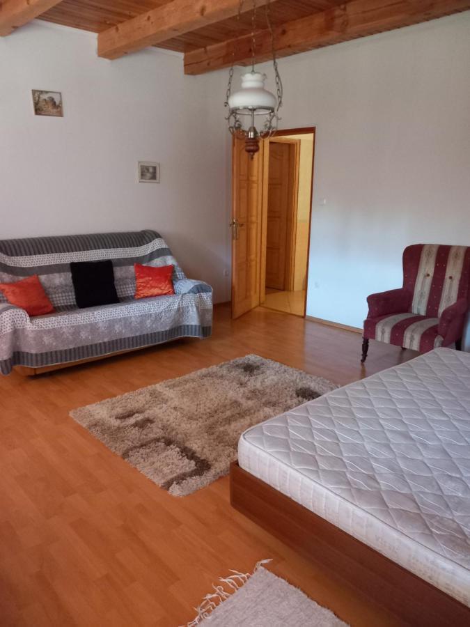 Ferienwohnung H&H Vendeghaz Balatonberény Exterior foto