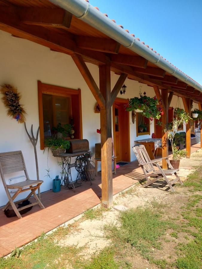 Ferienwohnung H&H Vendeghaz Balatonberény Exterior foto