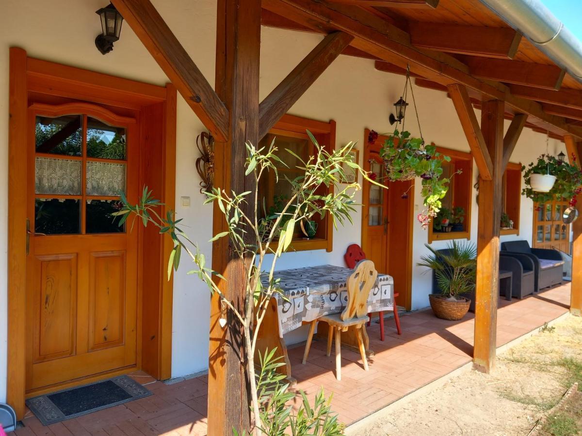 Ferienwohnung H&H Vendeghaz Balatonberény Exterior foto